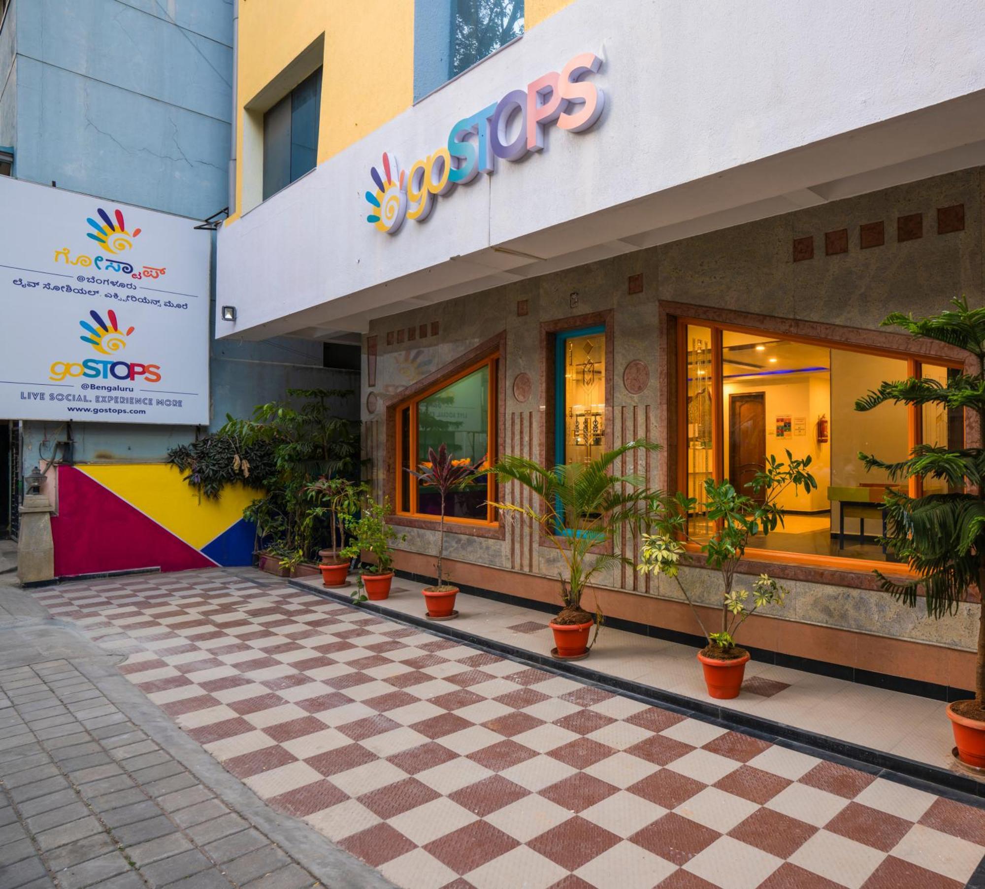 Gostops Bengaluru, Gandhi Nagar Majestic Εξωτερικό φωτογραφία